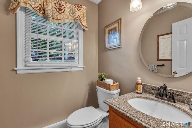 3 Rothe Lane, Ellington, CT 06029