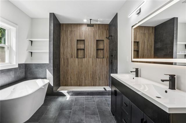 1312 Pine Avenue, Atlanta, GA 30344