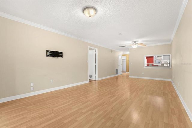 3823 N OAK DRIVE K22, Tampa, FL 33611