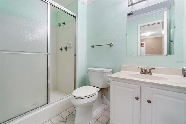 3823 N OAK DRIVE K22, Tampa, FL 33611