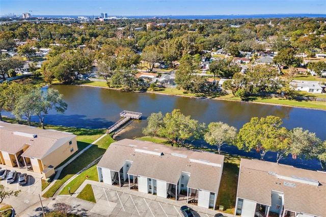 3823 N OAK DRIVE K22, Tampa, FL 33611