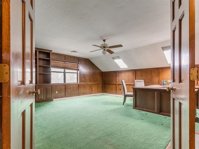 6021 Oak Tree Road, Edmond, OK 73025