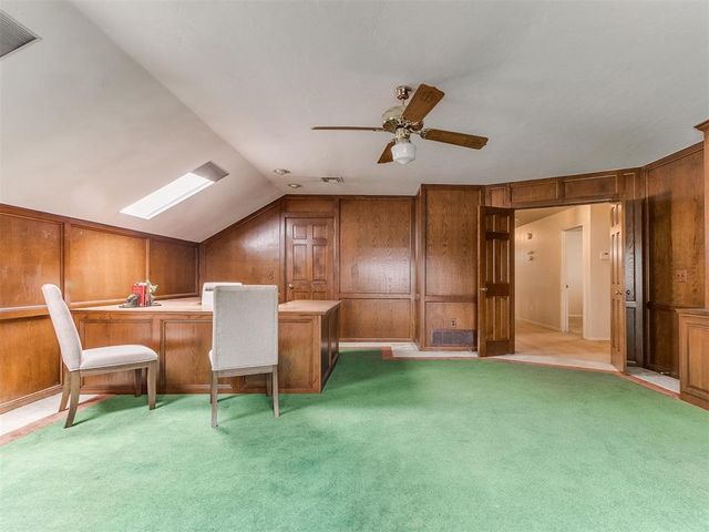 6021 Oak Tree Road, Edmond, OK 73025