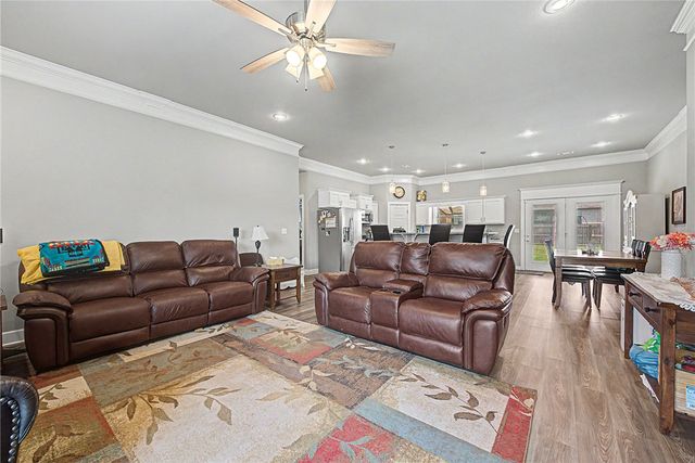 912 E Pinnacle Street, Prairie Grove, AR 72753