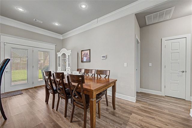 912 E Pinnacle Street, Prairie Grove, AR 72753