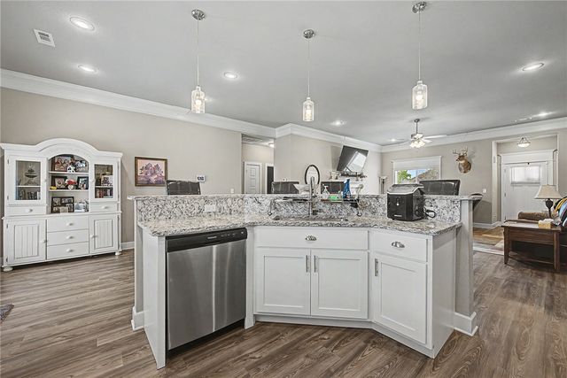 912 E Pinnacle Street, Prairie Grove, AR 72753