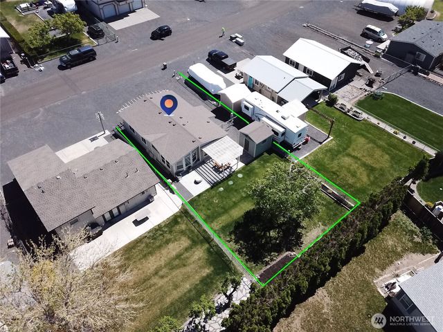 878 SW Hunter Avenue, Quincy, WA 98848