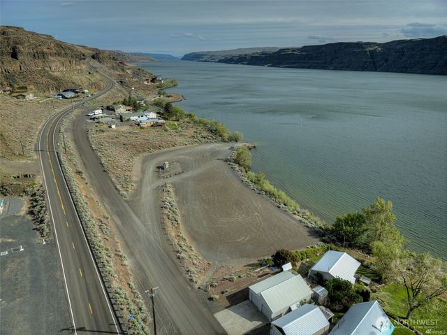 878 SW Hunter Avenue, Quincy, WA 98848