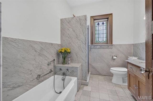3523 Longfellow Boulevard, St Louis, MO 63104
