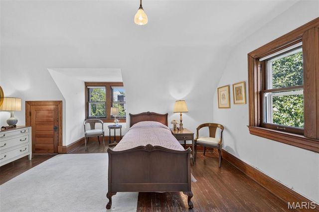 3523 Longfellow Boulevard, St Louis, MO 63104