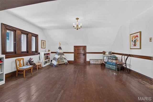3523 Longfellow Boulevard, St Louis, MO 63104
