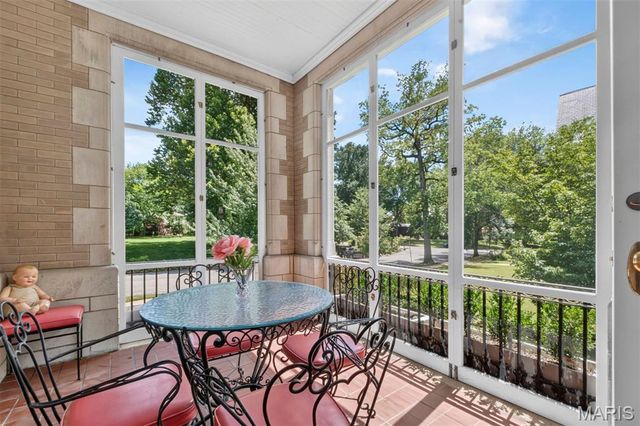 3523 Longfellow Boulevard, St Louis, MO 63104