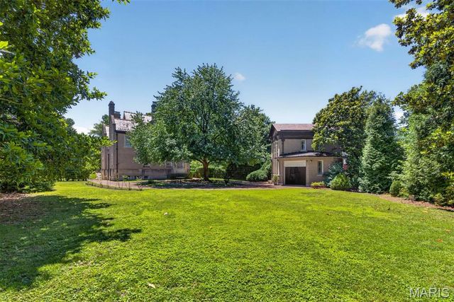 3523 Longfellow Boulevard, St Louis, MO 63104