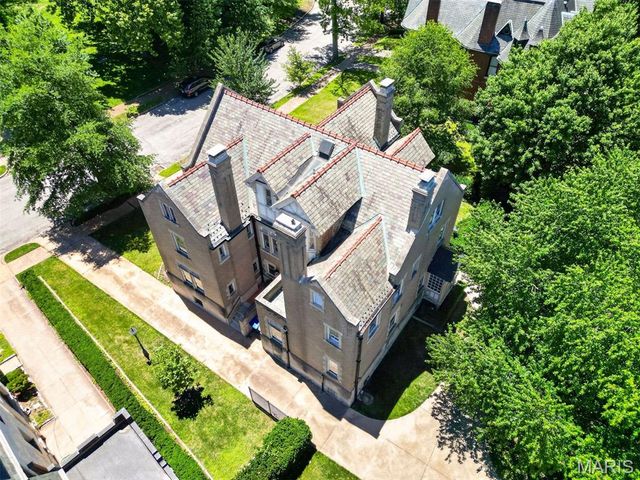 3523 Longfellow Boulevard, St Louis, MO 63104