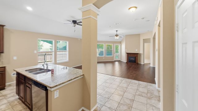 15513 Landing Creek Lane, Fort Worth, TX 76262