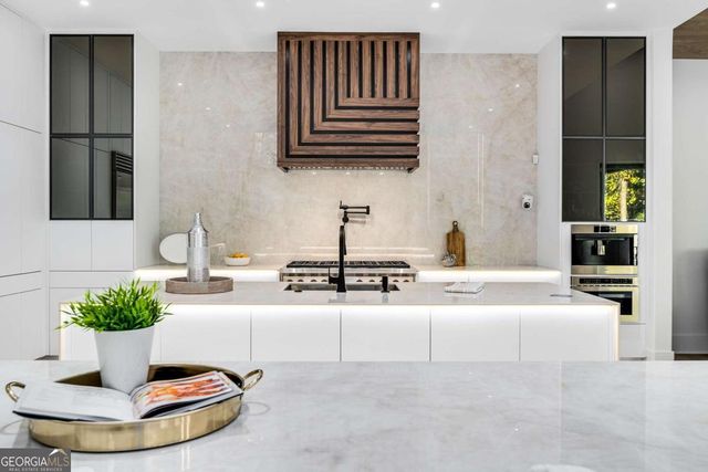 1000 Clementstone Drive, Sandy Springs, GA 30342