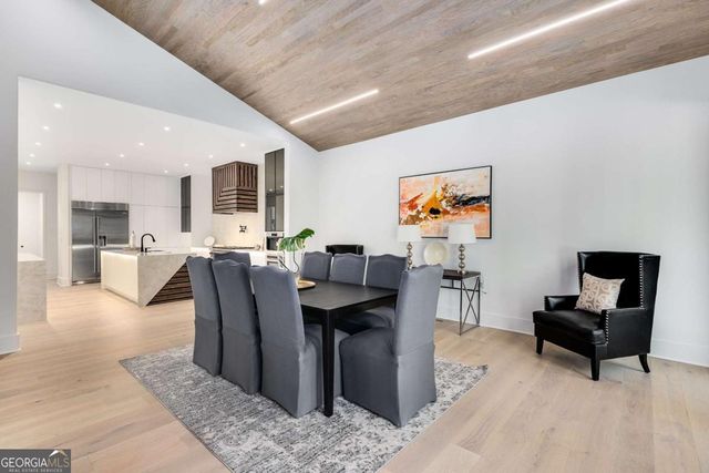 1000 Clementstone Drive, Sandy Springs, GA 30342