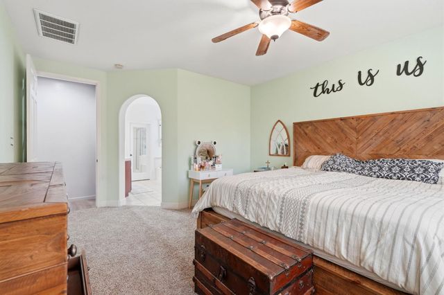 3029 W Vine Avenue, Visalia, CA 93291