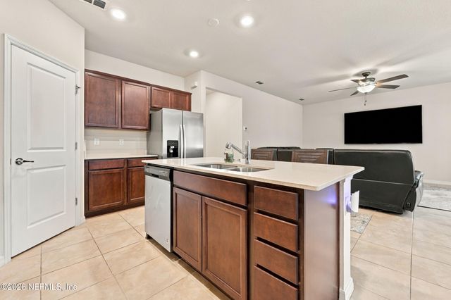 14616 SPRING LIGHT Circle, Jacksonville, FL 32226