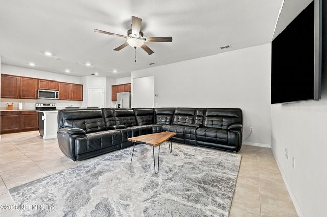 14616 SPRING LIGHT Circle, Jacksonville, FL 32226