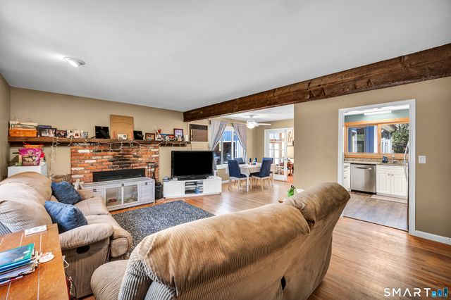 170 Weatherly Trail, Guilford, CT 06437