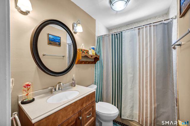 170 Weatherly Trail, Guilford, CT 06437