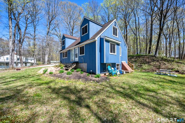 170 Weatherly Trail, Guilford, CT 06437