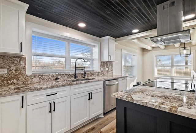 400 Timber Wild Drive, Weatherford, TX 76087