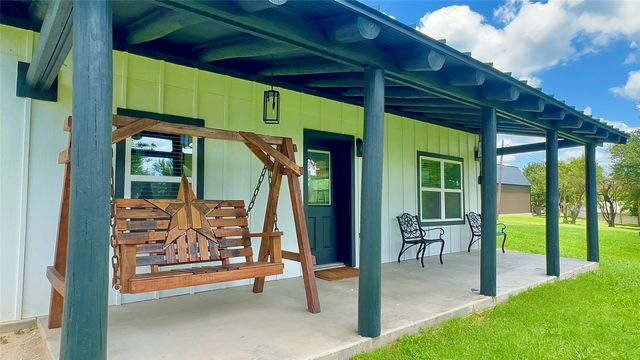 400 Timber Wild Drive, Weatherford, TX 76087