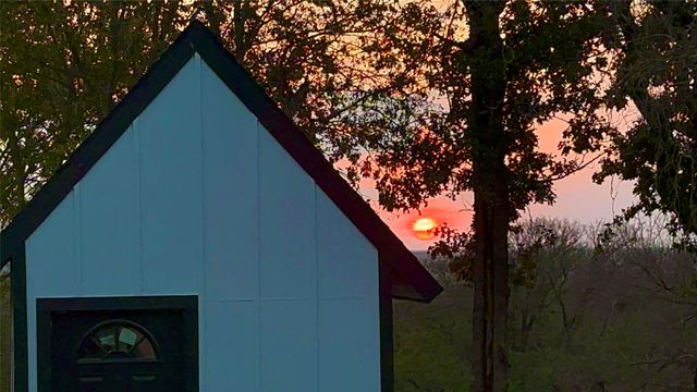 400 Timber Wild Drive, Weatherford, TX 76087