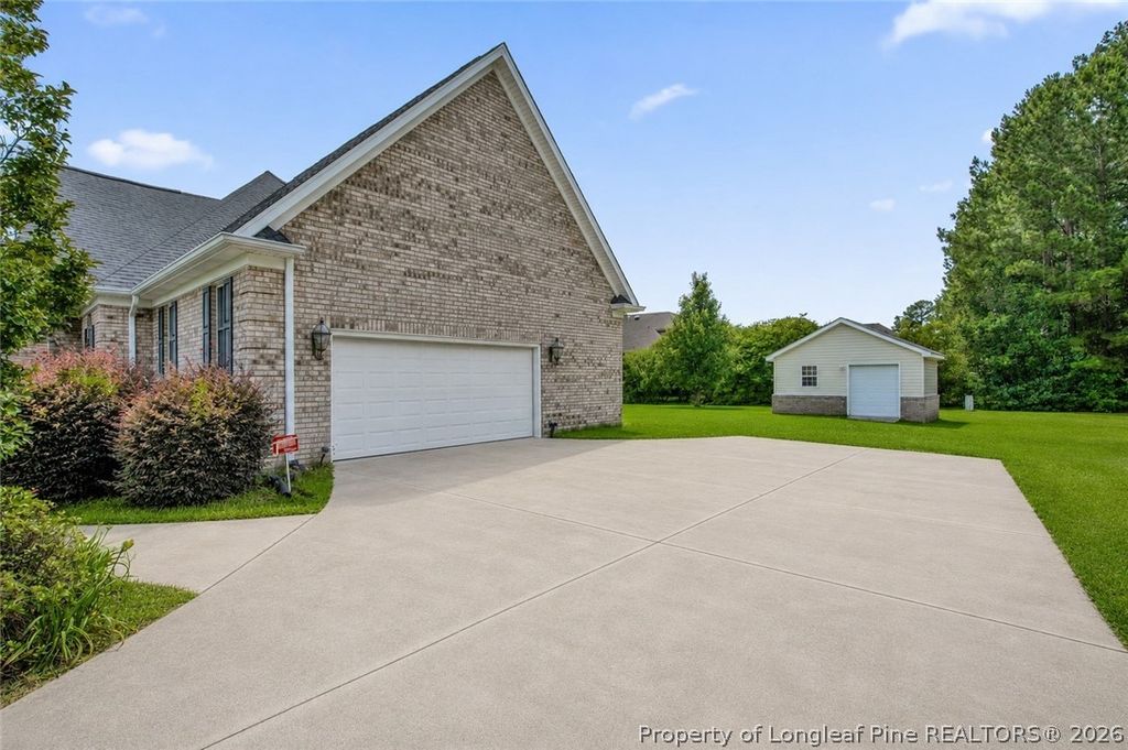 1309 Oakridge Boulevard, Lumberton, NC 28358 — photo 4