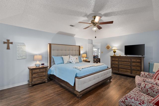 307 Innwood DR, Georgetown, TX 78628
