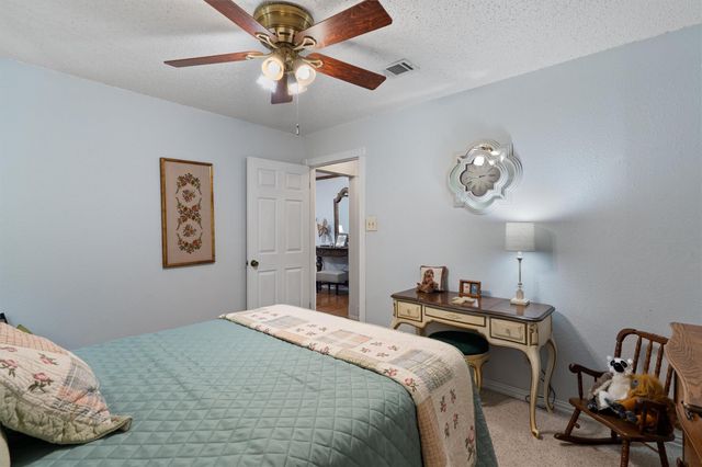 307 Innwood DR, Georgetown, TX 78628