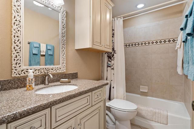 307 Innwood DR, Georgetown, TX 78628