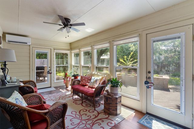 307 Innwood DR, Georgetown, TX 78628