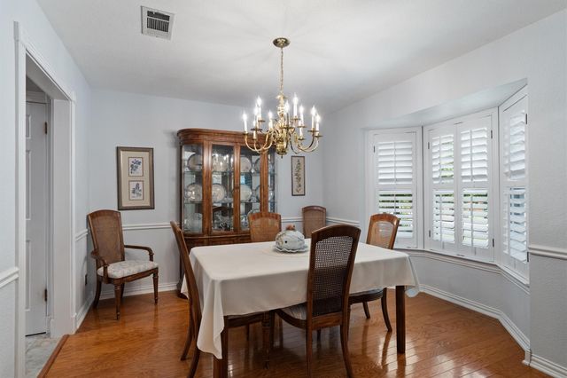 307 Innwood DR, Georgetown, TX 78628