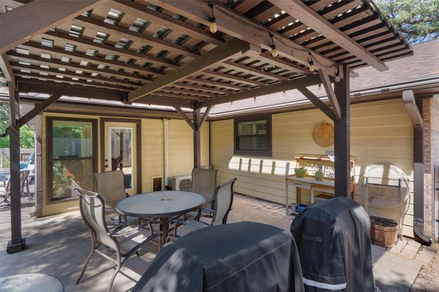 307 Innwood DR, Georgetown, TX 78628