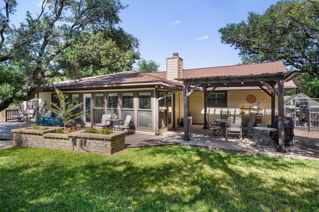 307 Innwood DR, Georgetown, TX 78628