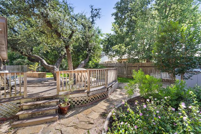 307 Innwood DR, Georgetown, TX 78628