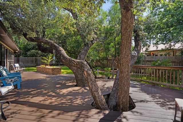 307 Innwood DR, Georgetown, TX 78628