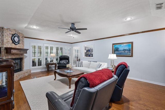 307 Innwood DR, Georgetown, TX 78628