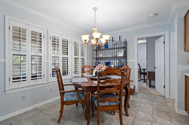 307 Innwood DR, Georgetown, TX 78628
