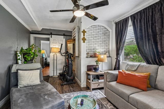 8101 & 8103 Janda Susan Rd, San Antonio, TX 78209
