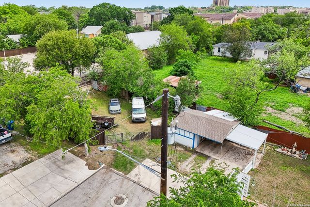 8101 & 8103 Janda Susan Rd, San Antonio, TX 78209