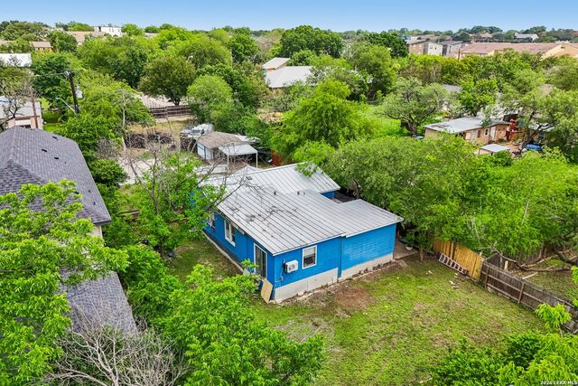 8101 & 8103 Janda Susan Rd, San Antonio, TX 78209