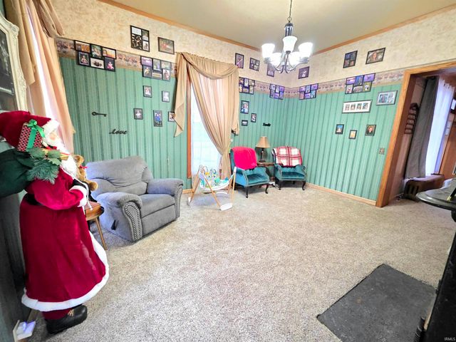 408 E Diamond Street, Kendallville, IN 46755