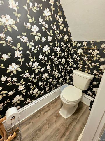 408 E Diamond Street, Kendallville, IN 46755