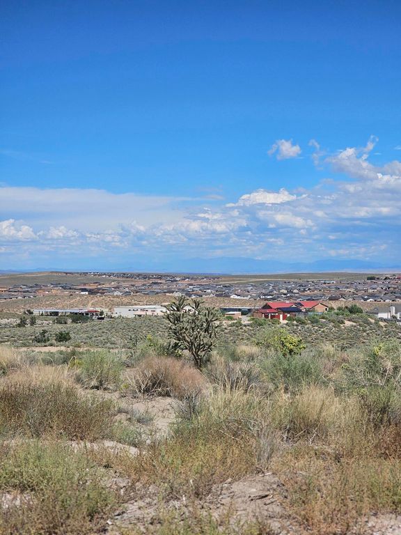 804 Acebo Road NE, Rio Rancho, NM 87144