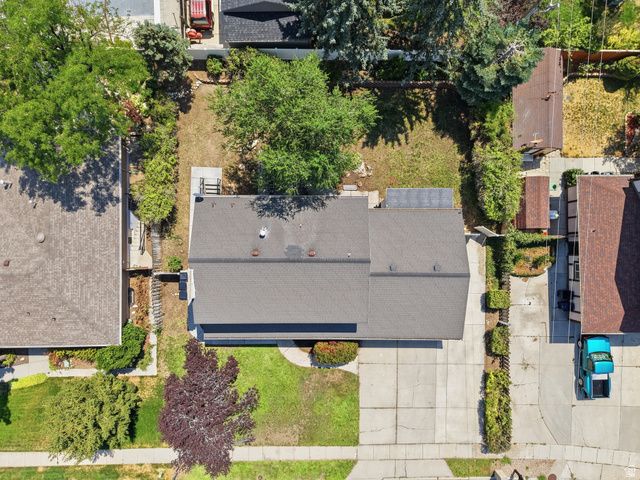 1944 E BRADY CREEK DR, Sandy, UT 84093