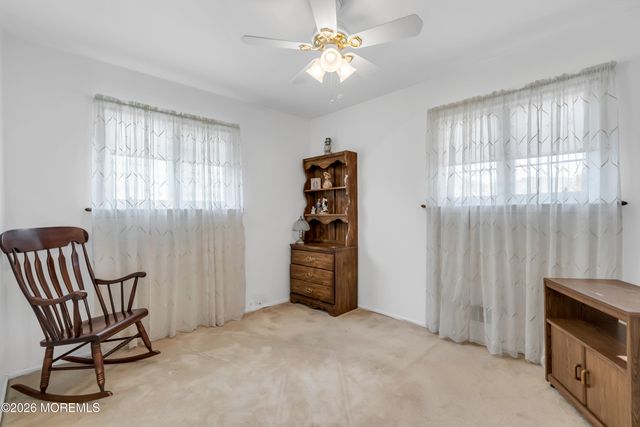 4 Middlesex Road, Matawan, NJ 07747